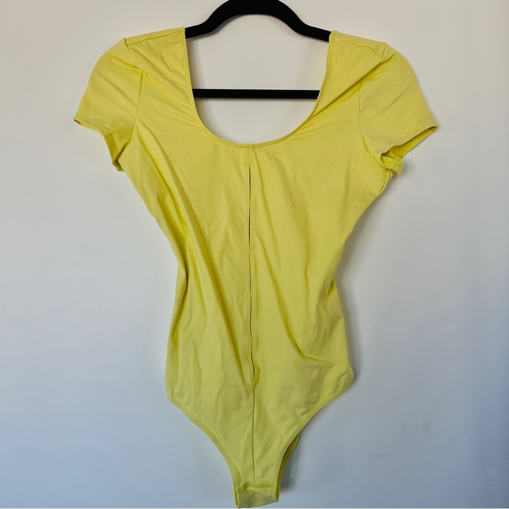 HALARA Light Yellow Women's Bodysuit